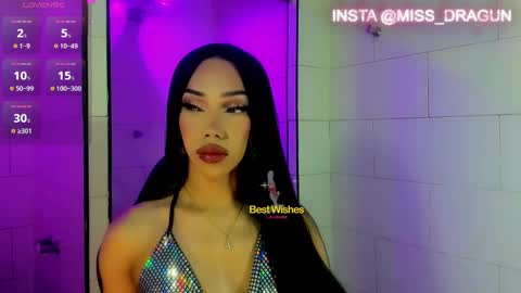 Snapshot of nickynoa chatting on September 2025 04:15:01 AM Nicky online show from September 2025 04:15:01 AM