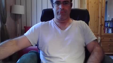 nico82_fr online show from April 2026 07:01:01 AM