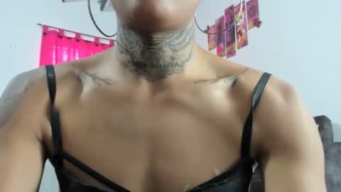 Snapshot of nico_hoot chatting on October 2025 06:14:02 PM sammy hoot online show from October 2025 06:14:02 PM