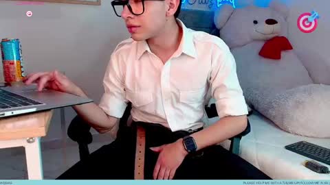 Snapshot of nico_prince chatting on April 2026 10:03:02 PM nico online show from April 2026 10:03:02 PM