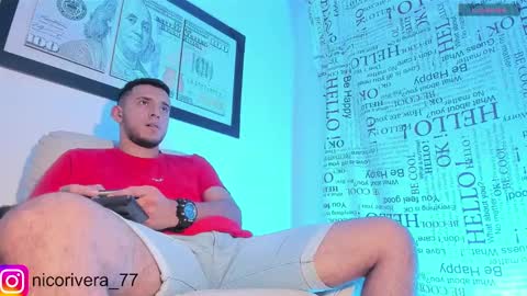 Nicolas online show from November 2025 12:44:01 AM