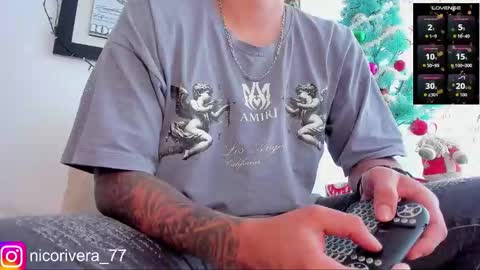 Nicolas online show from December 2025 04:03:02 PM