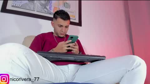 Nicolas online show from July 2026 07:27:02 PM