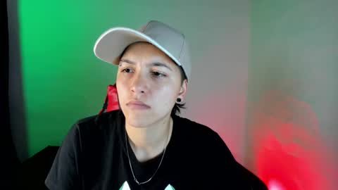 Snapshot of nicocoox chatting on November 2025 01:48:02 AM NICO online show from November 2025 01:48:02 AM