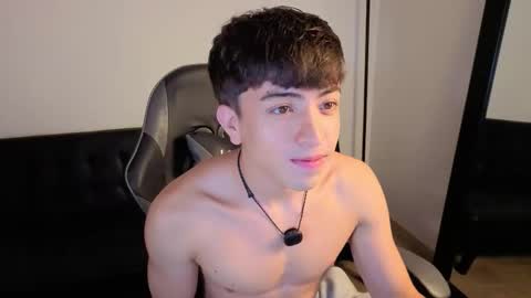 Nicolas online show from February 2026 10:07:01 PM