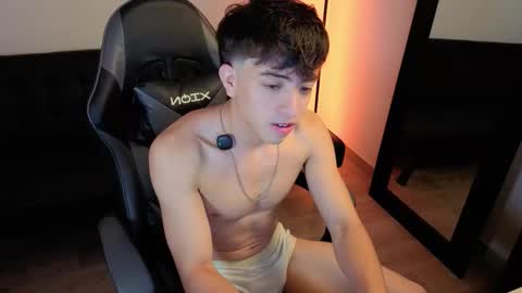 Nicolas online show from March 2026 09:08:01 PM