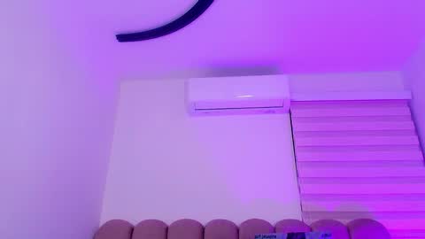 Snapshot of nicol_ferrer chatting on February 2026 03:29:02 AM Nicol online show from February 2026 03:29:02 AM