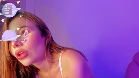 Nicol Gw online show from October 2025 04:42:01 AM