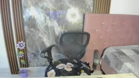 Nicol sanchez online show from July 2026 02:05:17 AM