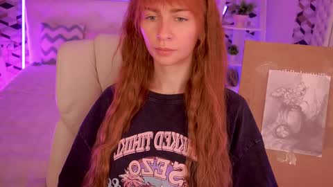 Nicol Moonn online show from April 2026 12:50:02 PM