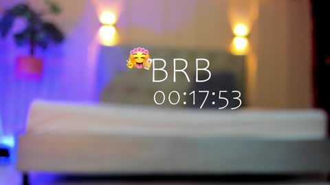 Snapshot of nicol_snow chatting on January 2025 04:27:01 PM Your baby Nicol online show from January 2025 04:27:01 PM