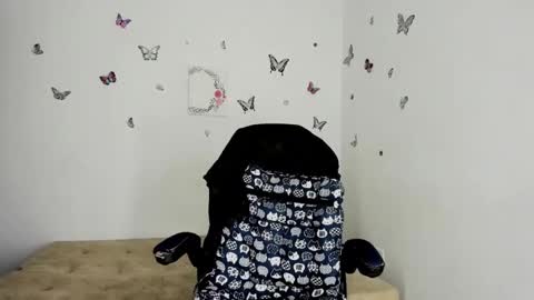 Nicol online show from January 2025 02:08:01 AM