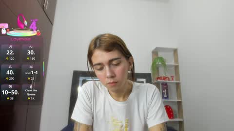 Nicol online show from April 2026 05:01:02 AM