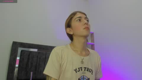 Nicol online show from April 2026 04:40:01 AM