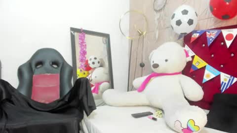 NIKOL online show from June 2026 10:42:01 AM