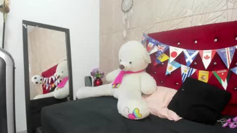 NIKOL online show from July 2026 07:46:01 PM