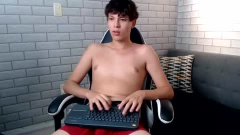 Snapshot of nicola_hard chatting on July 2026 02:58:02 AM Nicola online show from July 2026 02:58:02 AM