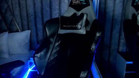 Nicolai online show from January 2026 11:59:02 AM