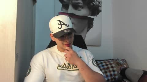 Snapshot of nicolasmuscle chatting on December 2024 12:34:02 AM Andres online show from December 2024 12:34:02 AM