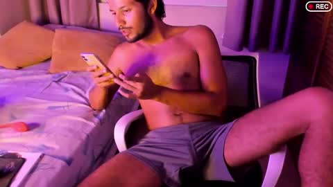 nicolasrodrii online show from December 2025 10:40:01 PM