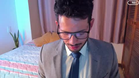 nicolasrodrii online show from January 2026 11:21:01 PM