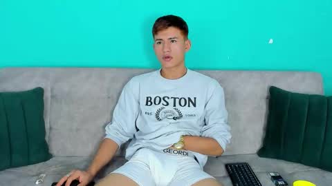 Snapshot of nicolastorres__ chatting on March 2026 08:05:01 PM nicolastorres__ online show from March 2026 08:05:01 PM