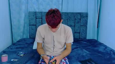 Snapshot of nicolastorres__ chatting on March 2026 02:12:01 AM nicolastorres__ online show from March 2026 02:12:01 AM