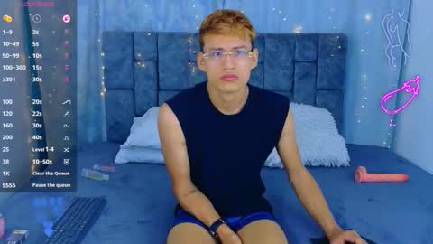 nicolastorres__ online show from April 2026 02:27:02 AM