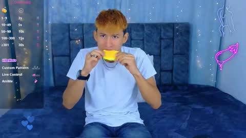 nicolastorres__ online show from April 2026 05:14:02 AM