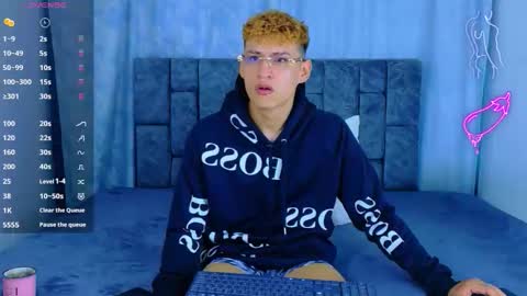 nicolastorres__ online show from May 2026 02:30:01 AM