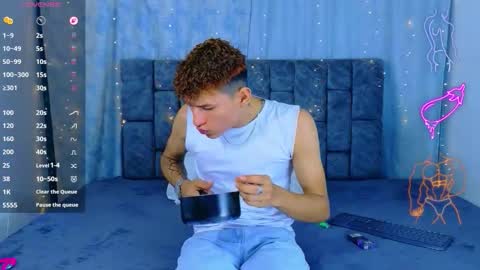 nicolastorres__ online show from May 2026 02:50:02 AM