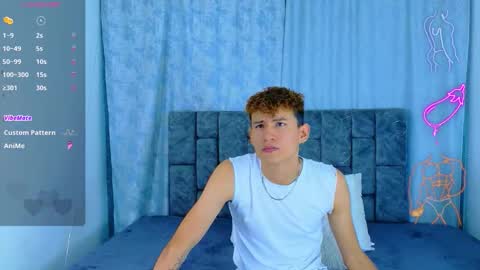 nicolastorres__ online show from May 2026 03:02:02 AM