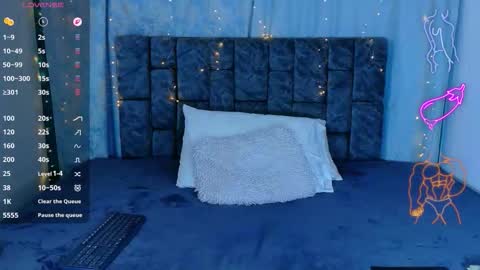 nicolastorres__ online show from May 2026 07:05:02 AM