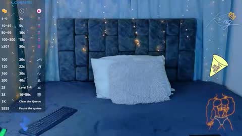 nicolastorres__ online show from June 2026 04:08:01 AM