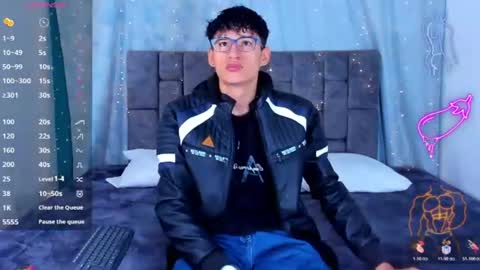 nicolastorres__ online show from June 2026 04:21:02 AM