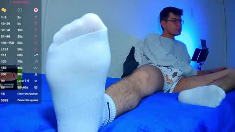 NicoLatinBoy online show from May 2026 10:17:02 PM