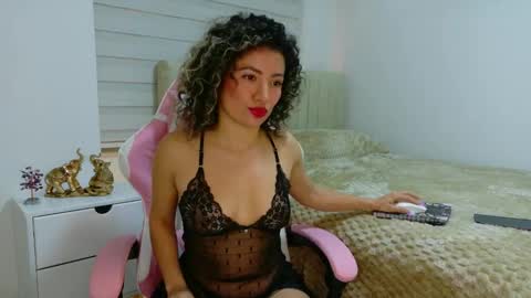 Nicol  online show from September 2025 02:28:02 PM