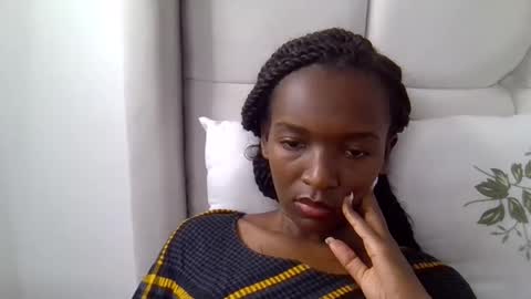 Snapshot of nicole161117 chatting on December 2025 01:36:01 AM nicole161117 online show from December 2025 01:36:01 AM