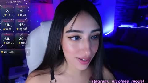 Snapshot of nicole_edwards chatting on January 2025 02:35:02 AM Nicole online show from January 2025 02:35:02 AM