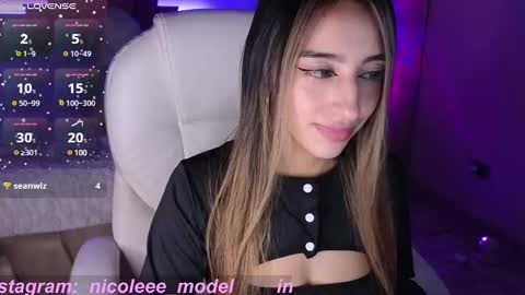 Snapshot of nicole_edwards chatting on March 2025 02:12:02 AM Nicole online show from March 2025 02:12:02 AM