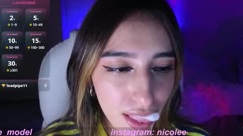 Snapshot of nicole_edwards chatting on September 2025 12:43:02 AM Nicole online show from September 2025 12:43:02 AM