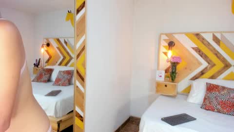 Snapshot of nicole_haley chatting on February 2025 11:44:02 AM Nicole Haley online show from February 2025 11:44:02 AM