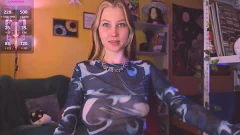 Nicole online show from October 2025 03:02:02 AM