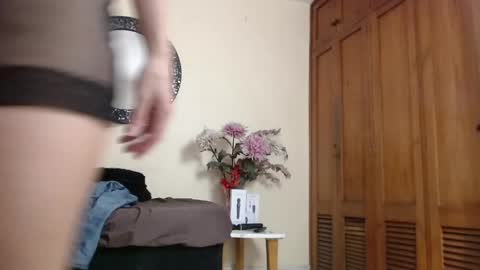 Nicole Santana online show from May 2026 09:32:01 PM