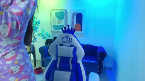 Snapshot of nicole_sounders chatting on February 2026 11:38:02 AM Nicolle online show from February 2026 11:38:02 AM