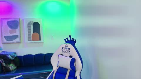 Snapshot of nicole_sounders chatting on February 2026 11:48:01 AM Nicolle online show from February 2026 11:48:01 AM