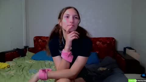 Nicole and Vincent online show from July 2026 06:20:01 PM