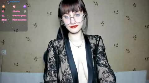 NicoleDavis online show from May 2026 07:43:01 PM