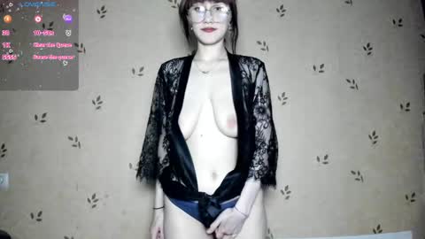 NicoleDavis online show from May 2026 07:56:01 PM