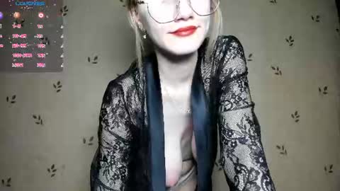 NicoleDavis online show from June 2026 07:40:01 PM